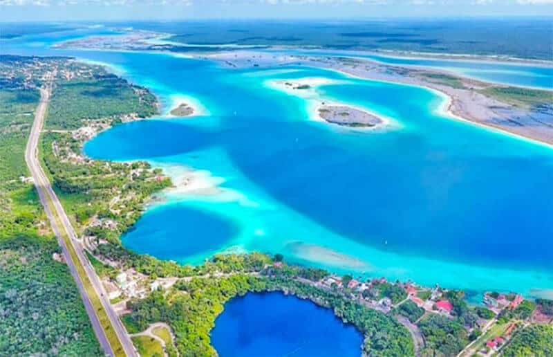 Lake Bacalar in southern Quintana Roo.