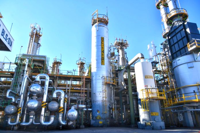 PemexRefinerySalamanca_850 Pemex refinery in Salamanca