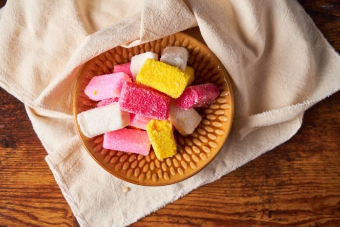 shutterstock_2276515755 Borrachitos sweets